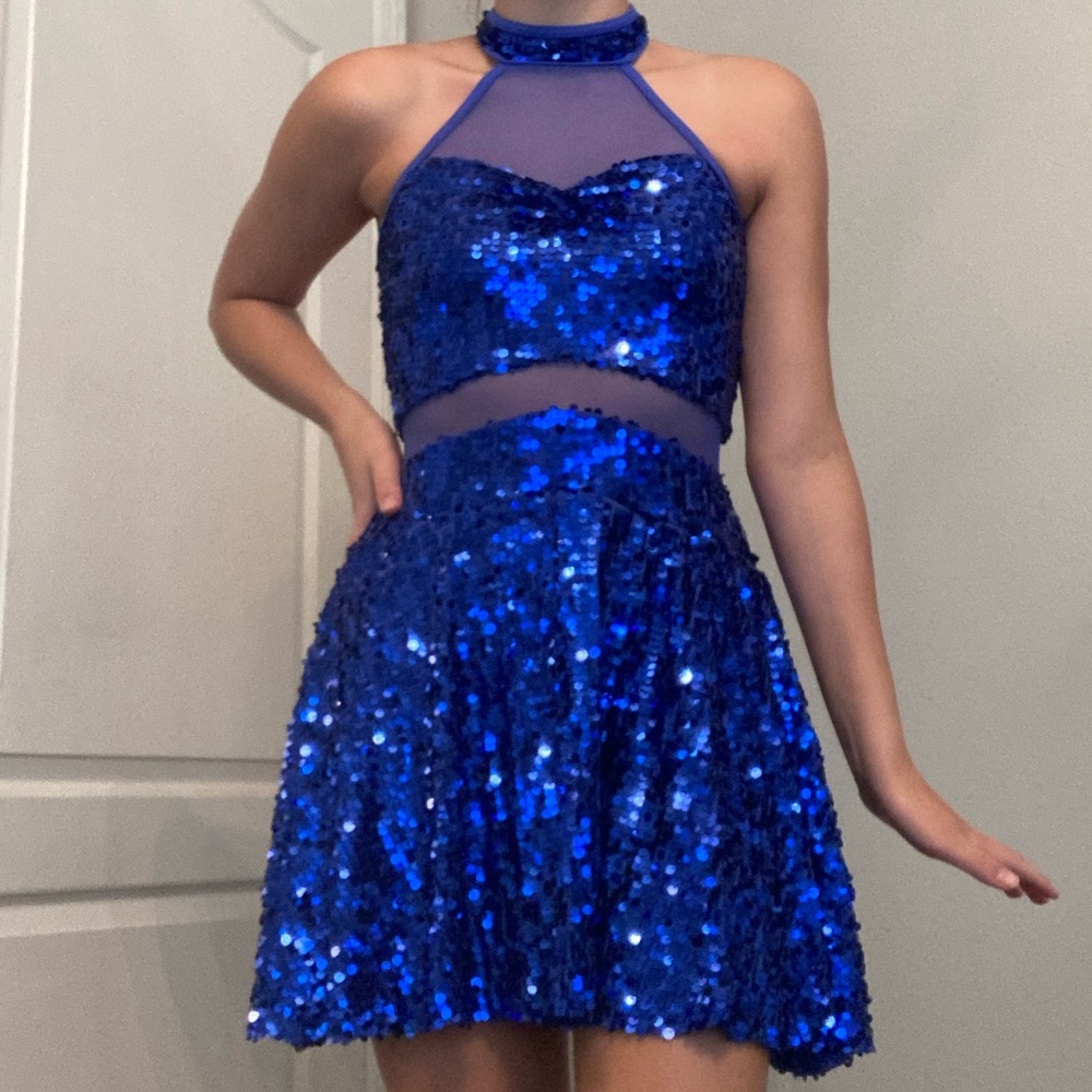 🏷Weissman Dance Costume & Hair Piece